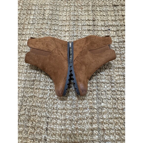 Pierre Dumas Boots Womens Size 10 Suede Tan Ankle Zip Wedge Booties - Picture 3 of 11